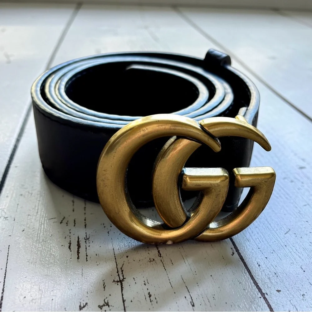 Vintage Gucci GG Logo Belt Black Leather Gold Buckle Size 95/38 Italy - Picture 1 of 15